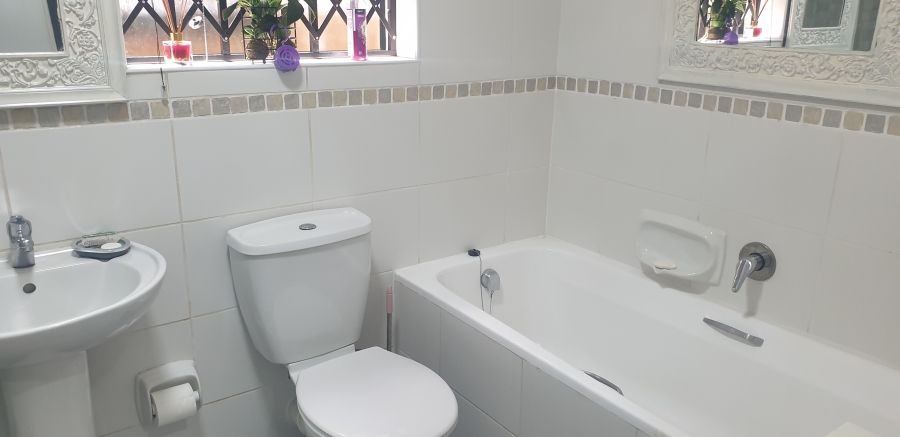 To Let 2 Bedroom Property for Rent in Westering Eastern Cape